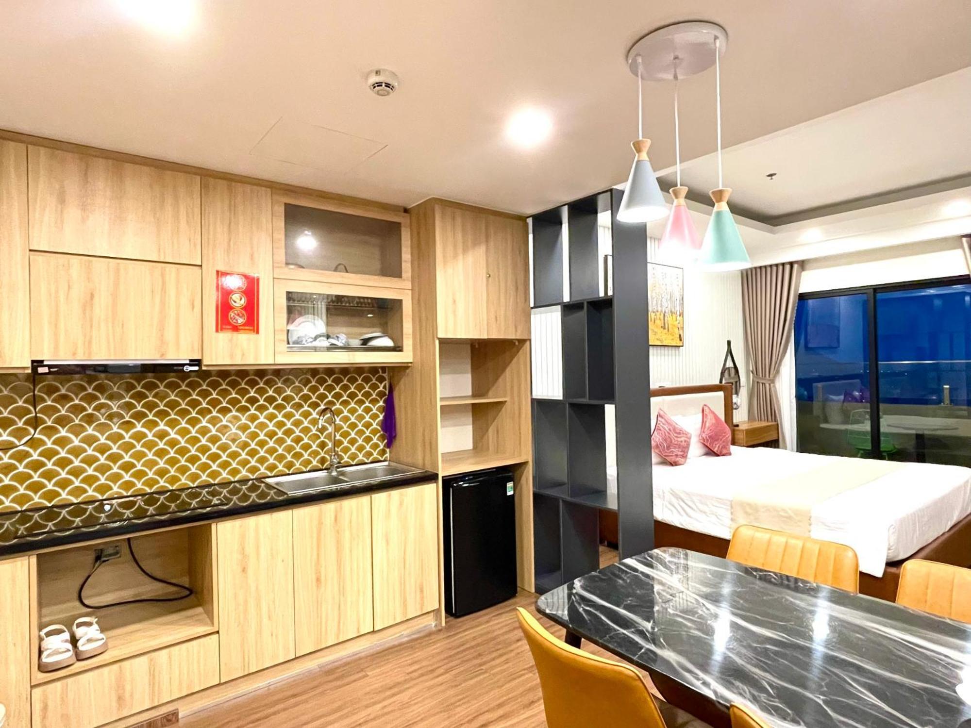 St Apartment - Flc Seatower Куинён Экстерьер фото
