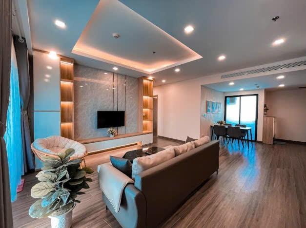 St Apartment - Flc Seatower Куинён Экстерьер фото