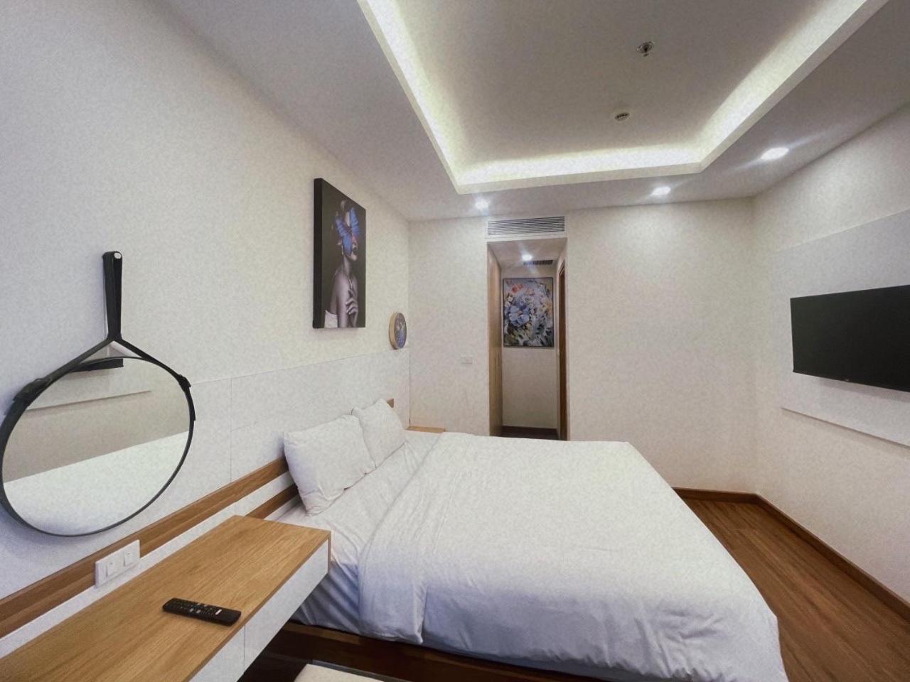 St Apartment - Flc Seatower Куинён Экстерьер фото